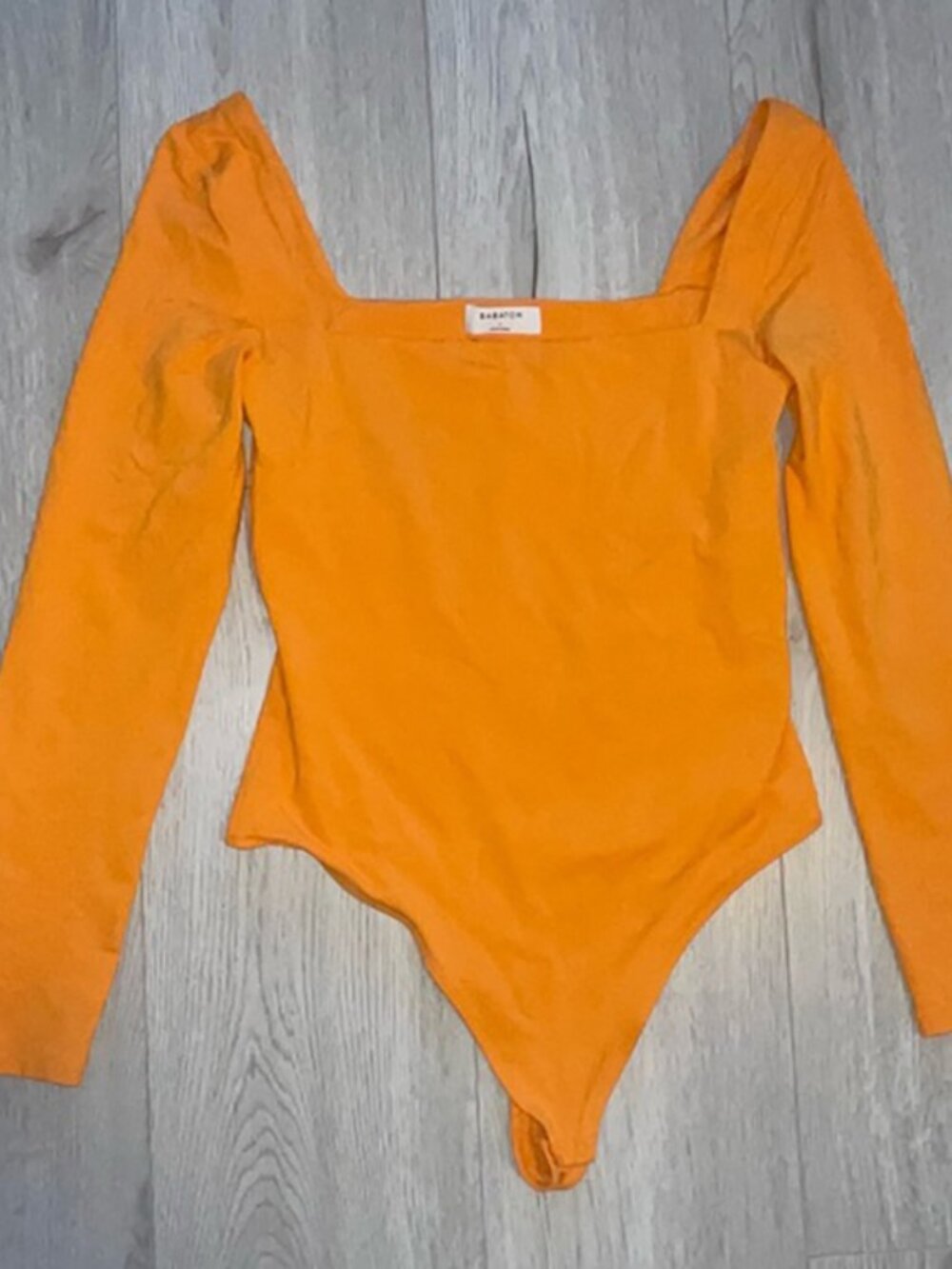 Aritzia Babaton Contour SquareneckLongsleeve Bodysuit